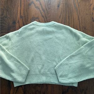 H&M Light Green Women's Crew Neck Sweater